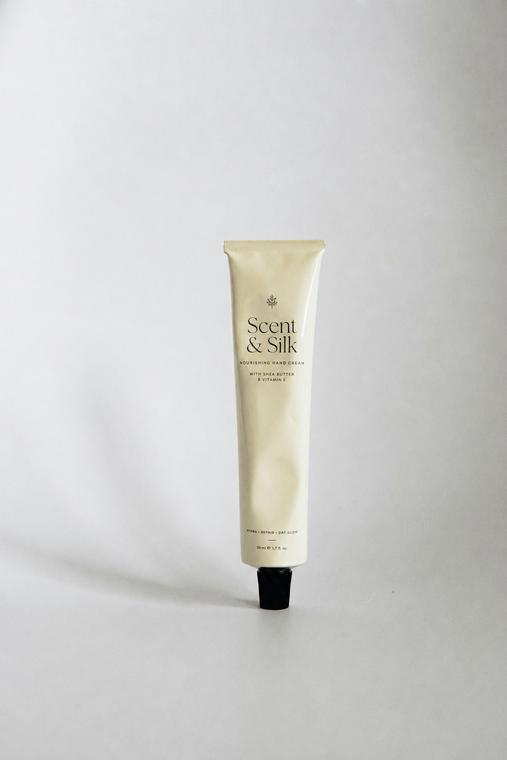 Scent & Silk Nourishing Hand Cream